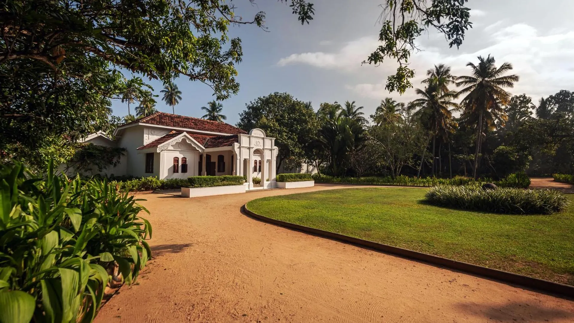 Uga Riva - Negombo Hotel